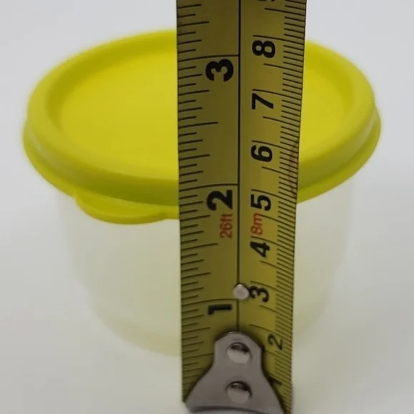 Tupperware Snack Cups set of 4 x 4oz Clear Containers with Yellow or White Seals - Picture 9 of 16